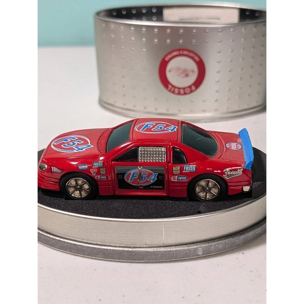 Fossil Desk Clock Vintiage Stock Red Car Clock With Original Tin Collectors Edit